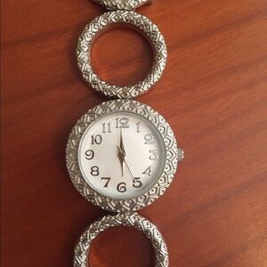 Merona silver tone bracelet watch